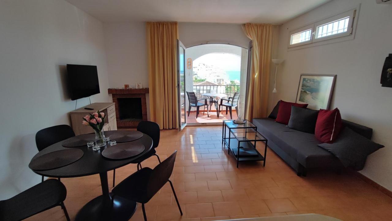 فيلا Casa Christina- Burriana Beach نيرخا المظهر الخارجي الصورة