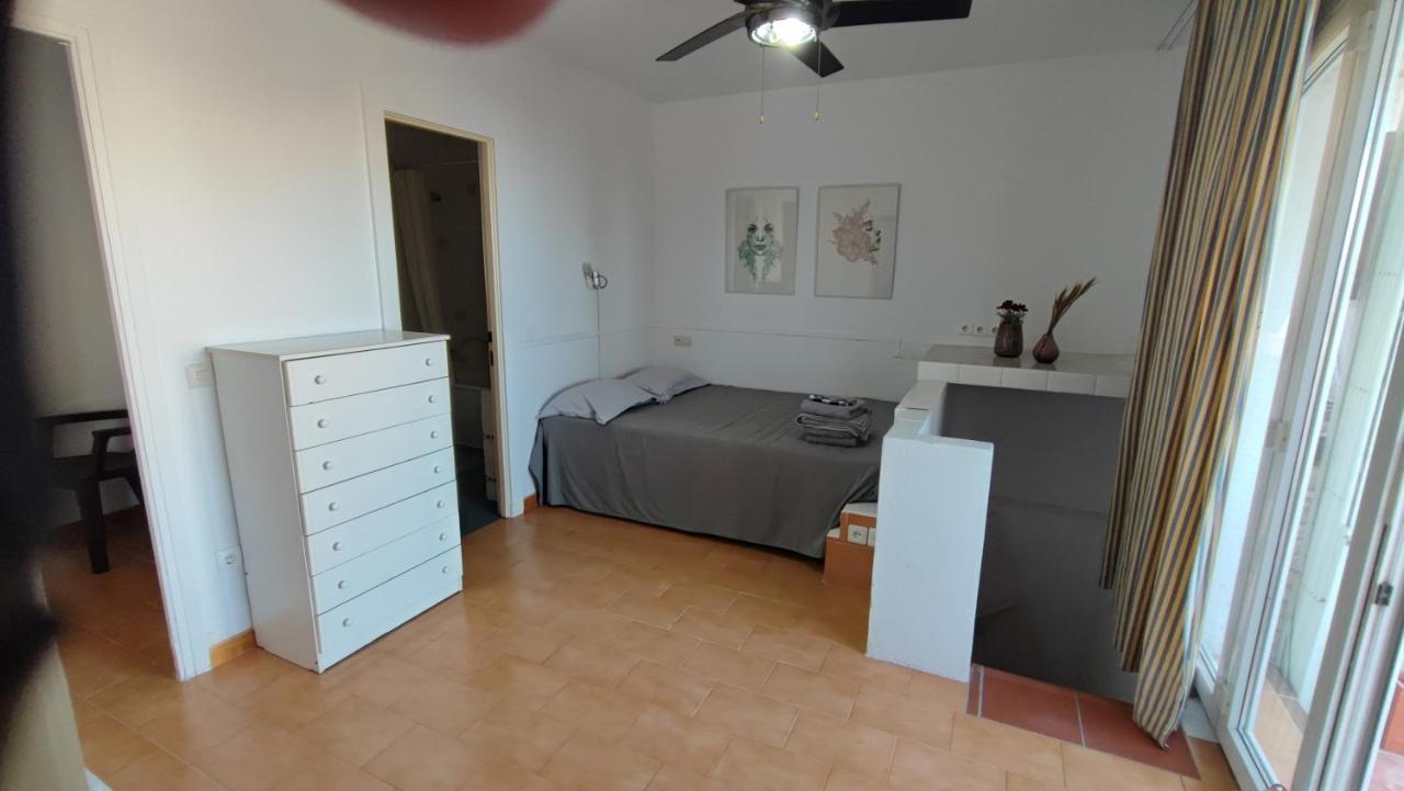 فيلا Casa Christina- Burriana Beach نيرخا المظهر الخارجي الصورة
